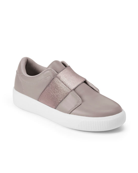 Slip-On Casual Pumps