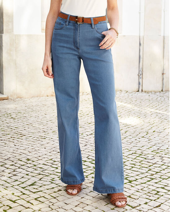 Wide-Leg Jeans
