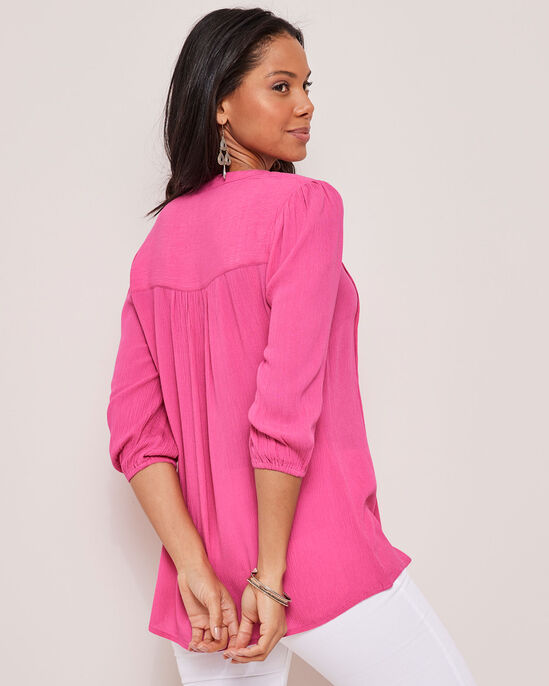 ¾ Sleeve V-Neck Crinkle Top