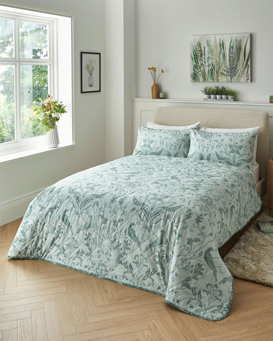 Cambridge Bedspread