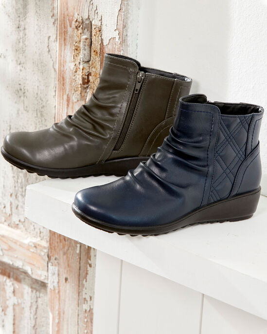 Flexisole Ruched Boots