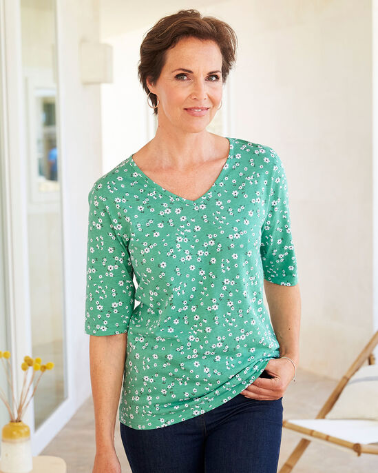 ½ Sleeve V-Neck Print Jersey Top