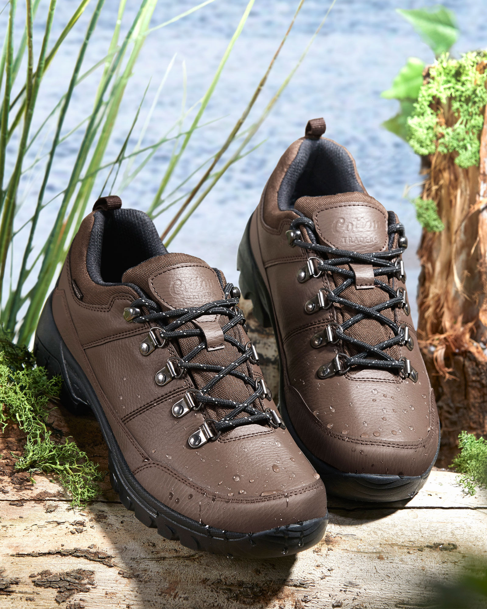cotton traders lightweight walking shoes