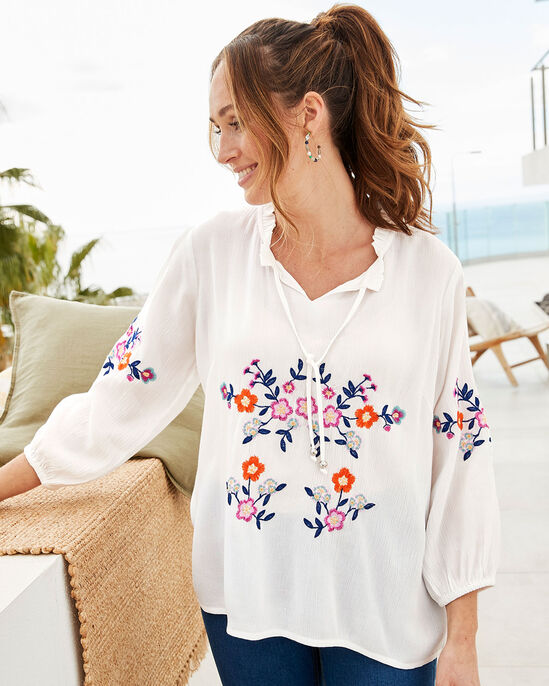Embroidered ¾ Sleeve Crinkle Blouse