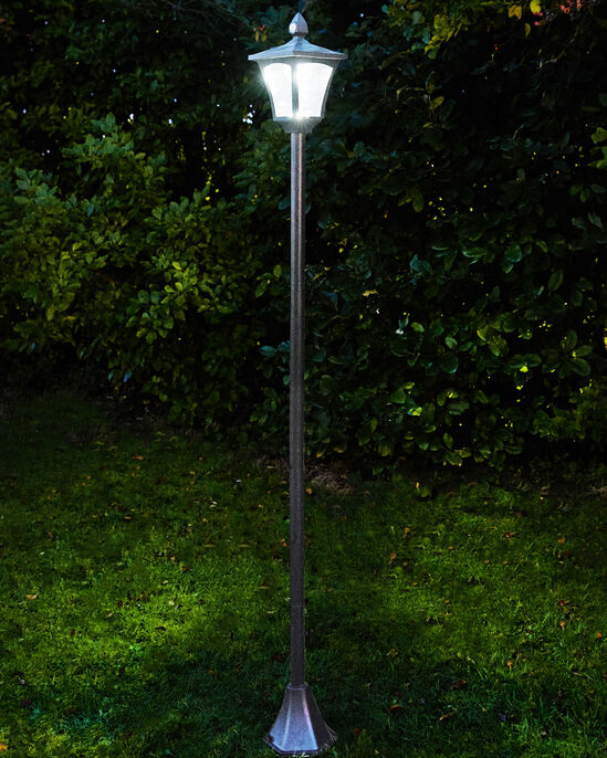 Solar Street Light Lamp Post