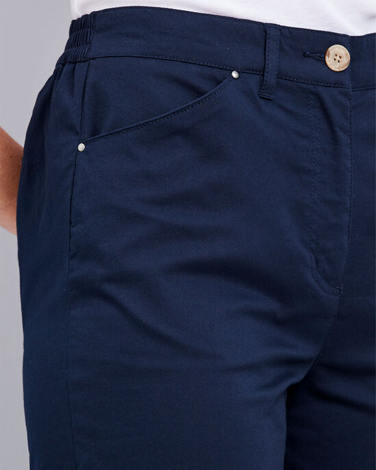 Classic Straight-Leg Chino Trousers