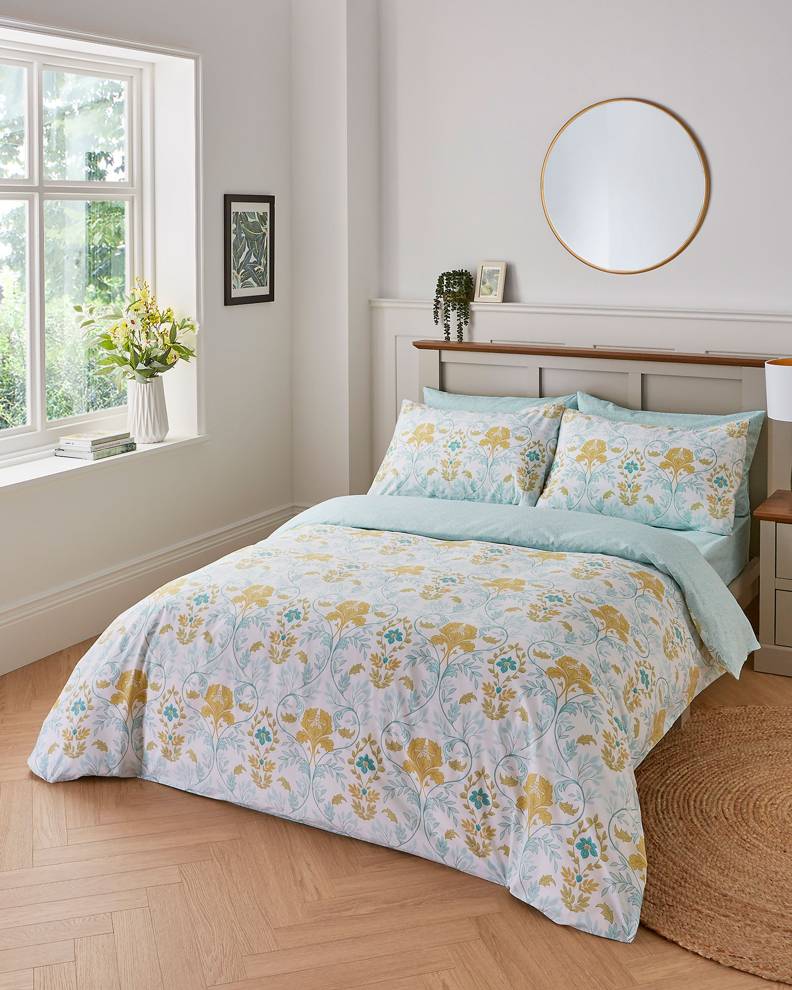 Bexley Duvet Set