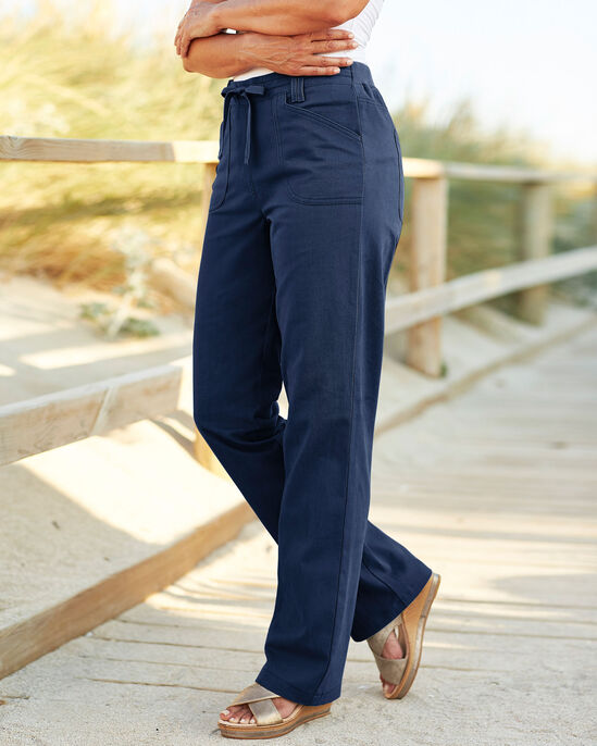 Wrinkle Free Straight Leg Pull-On Trousers