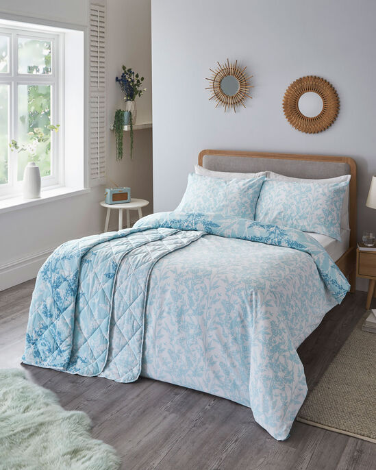 Silhouette Swallow Bedspread