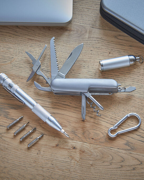 6 Piece Multi Tool Set