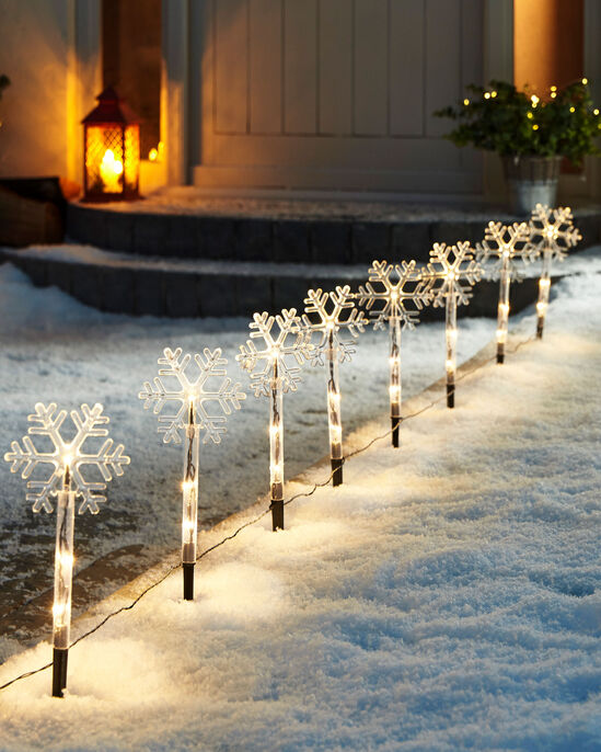 8 Snowflake Stake Lights