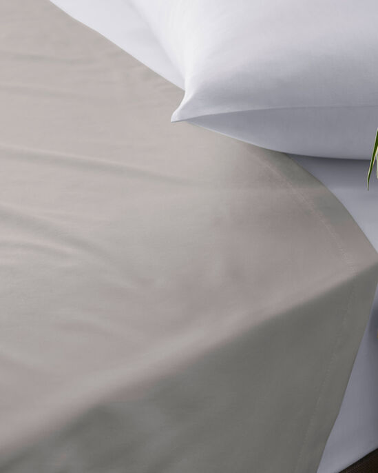 200 Thread Count Cotton Percale Flat Sheet