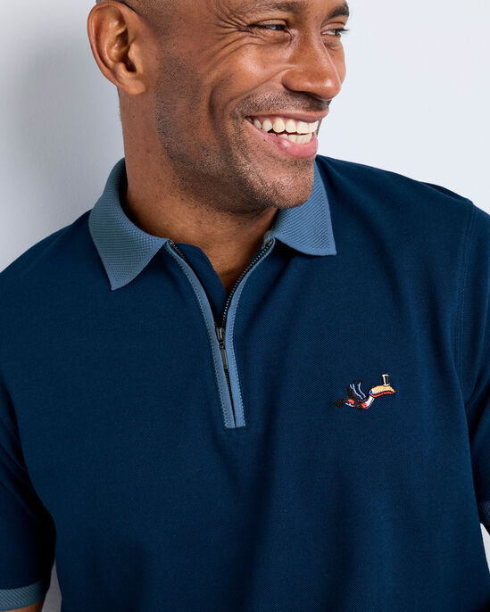 Guinness™ Short Sleeve Zip Neck Polo Shirt