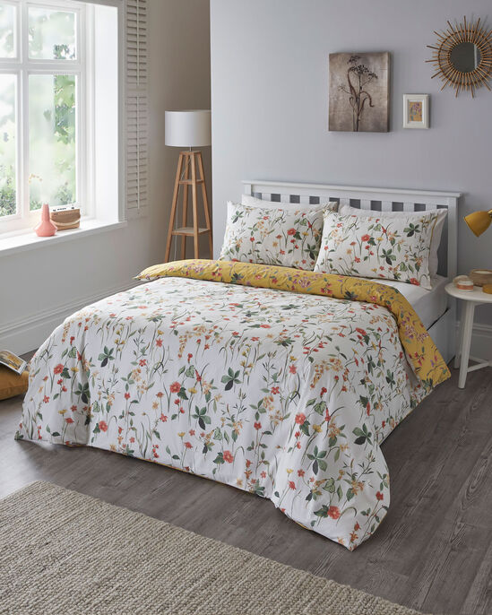 Petunia Duvet Set