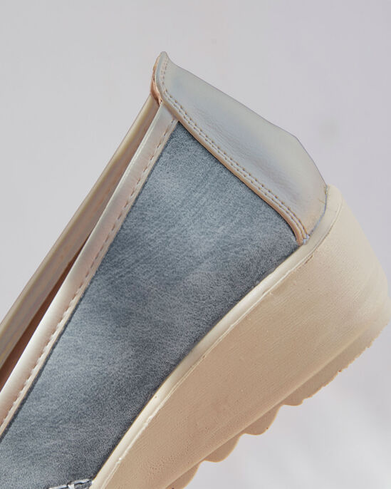 Flexisole Stitching Detail Shoes
