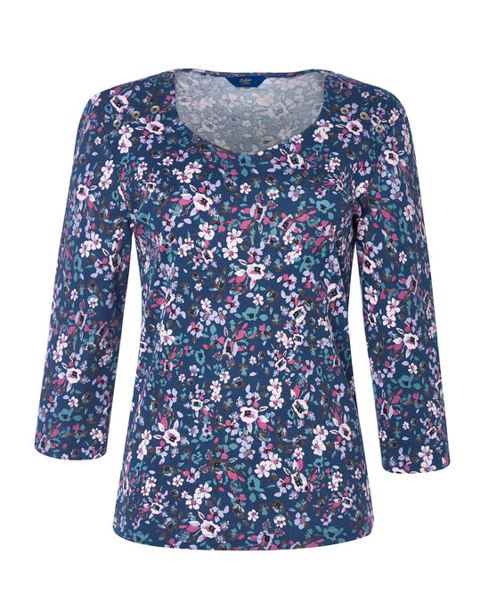 Cute-As-A-Button ¾ Sleeve V-Neck Top