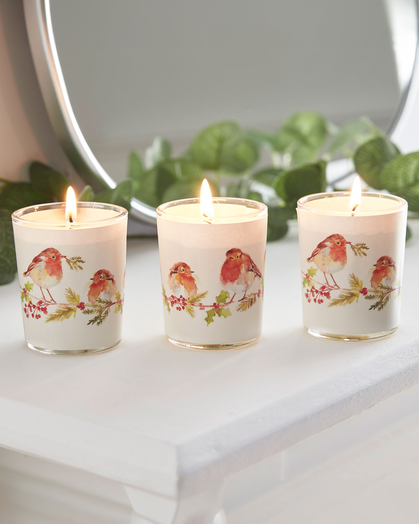 Size One Size Spiced Vanilla Cinnamon 3 Pack of Robin Votive Candles